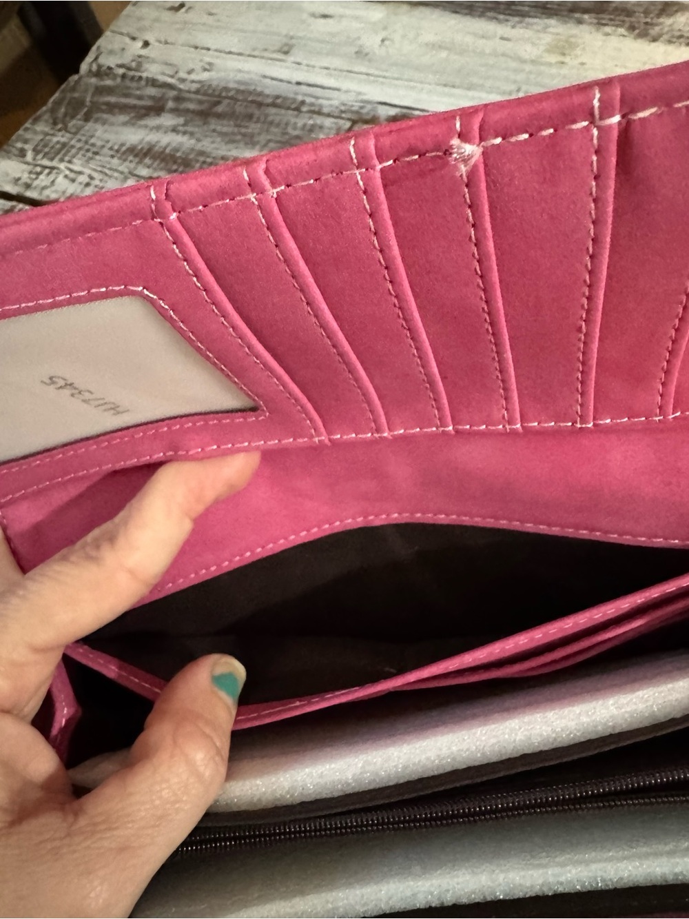 Pink Snap-Closure Wallet - Picture 8 of 9